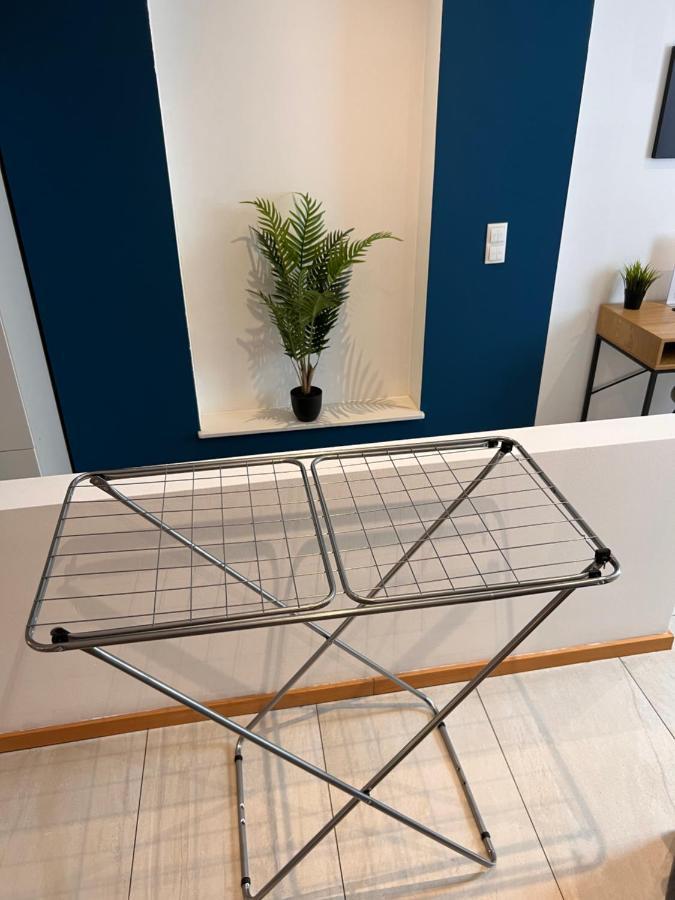 Gross, Modern, Vollausgestattet, Gemuetlich Mit Kueche Und Parkplatz Fuer Urlaub Oder Business Apartment Kettig Exterior photo